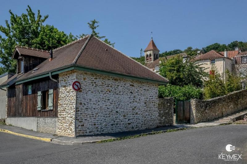 Les Pins - Maison Avec Parking Ferme Et Jardin Commun Au Calme Saint-Prix Kültér fotó